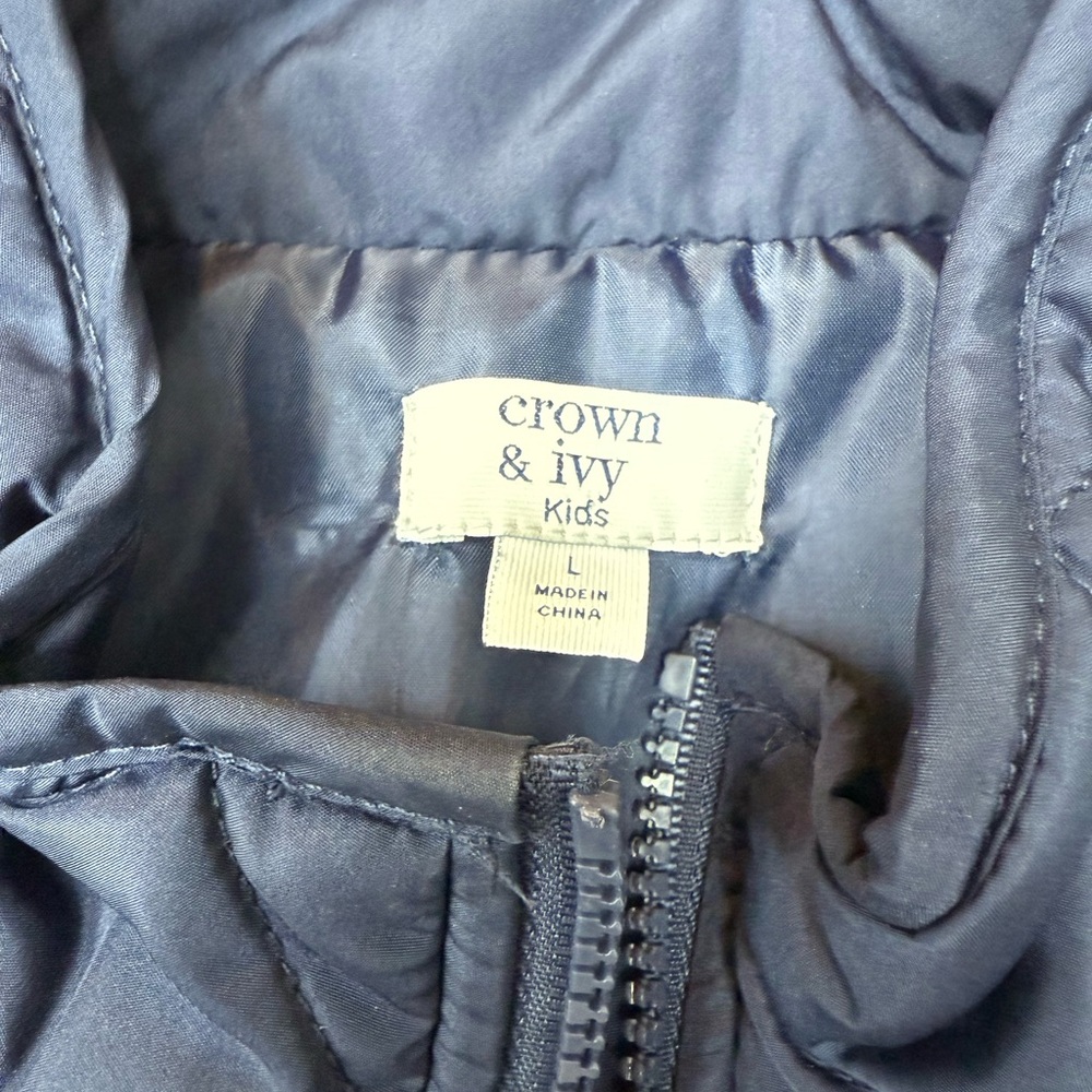 CROWN & IVY Navy Blue Quilted Kids Vest size L (Unisex) - Picture 9 of 9